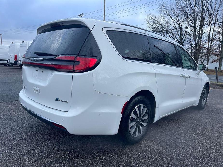 used 2021 Chrysler Pacifica Hybrid car, priced at $23,500