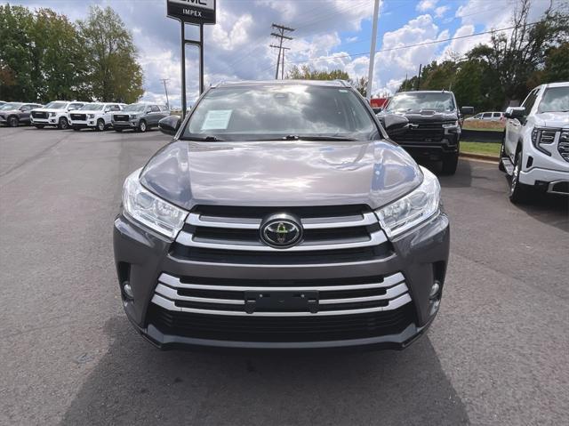 used 2018 Toyota Highlander car, priced at $22,475