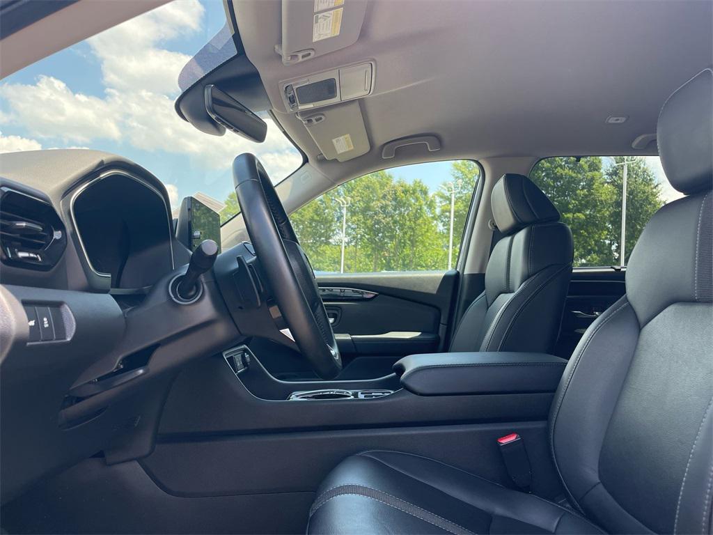 used 2024 Honda Pilot car, priced at $38,980