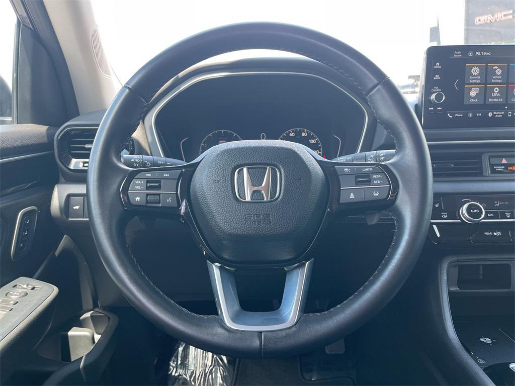 used 2024 Honda Pilot car, priced at $38,980