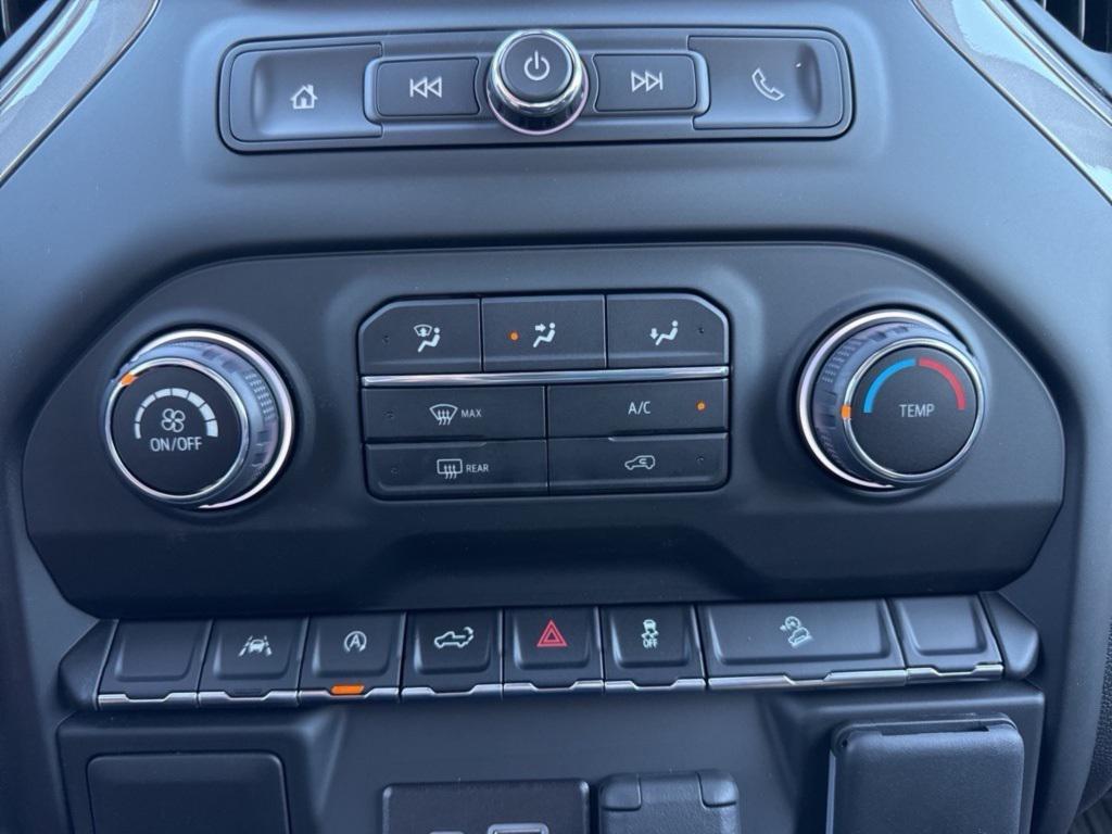 new 2026 Chevrolet Silverado 1500 car, priced at $48,395