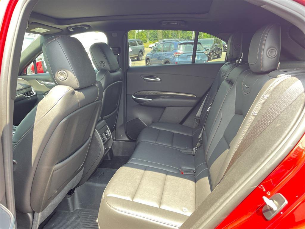 used 2023 Cadillac XT4 car, priced at $29,029