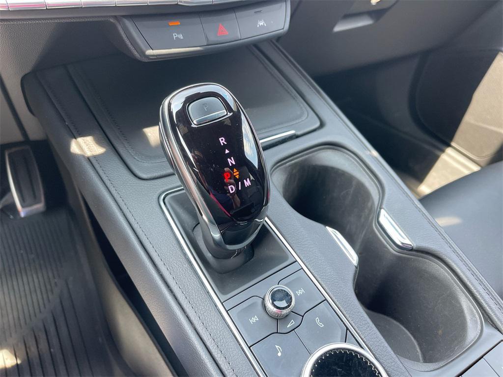 used 2023 Cadillac XT4 car, priced at $29,029