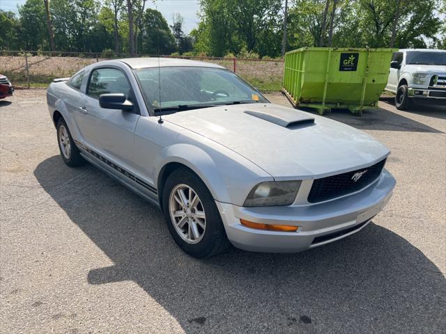 used 2007 Ford Mustang car