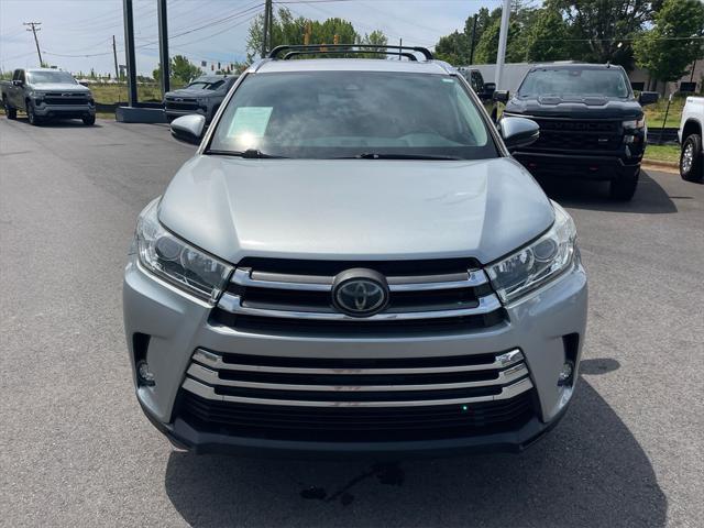 used 2018 Toyota Highlander car, priced at $25,925