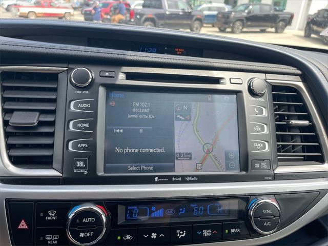 used 2018 Toyota Highlander car, priced at $25,925