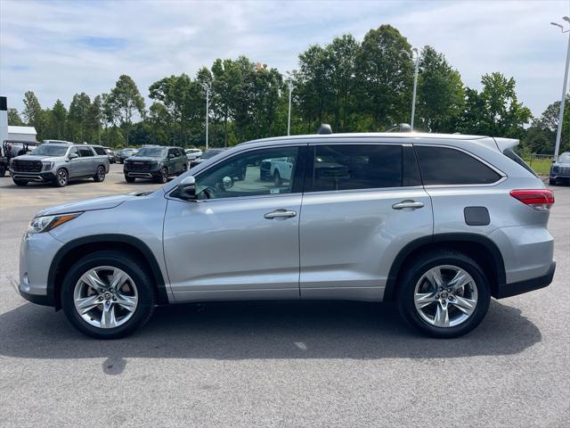 used 2018 Toyota Highlander car, priced at $25,925