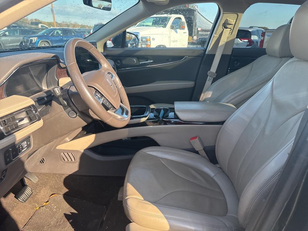 used 2021 Lincoln Nautilus car, priced at $31,458