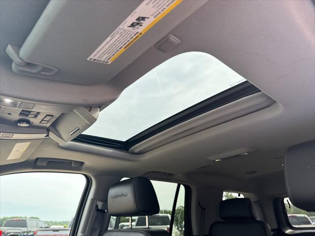 used 2016 GMC Yukon car, priced at $19,990
