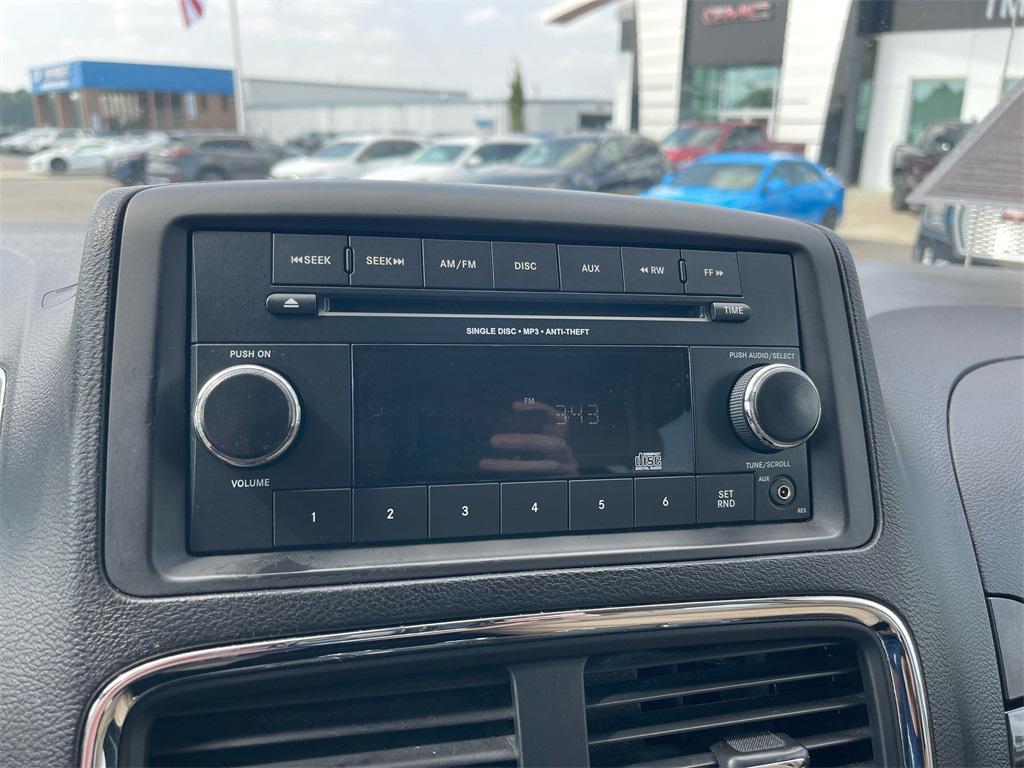 used 2016 Dodge Grand Caravan car
