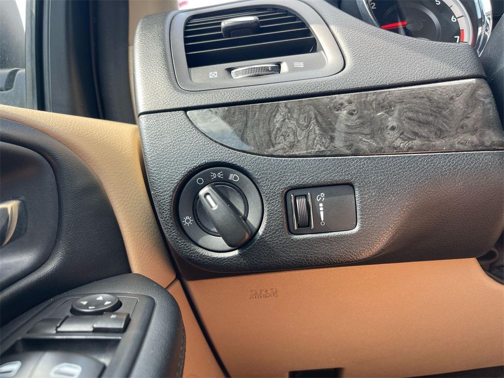 used 2016 Dodge Grand Caravan car