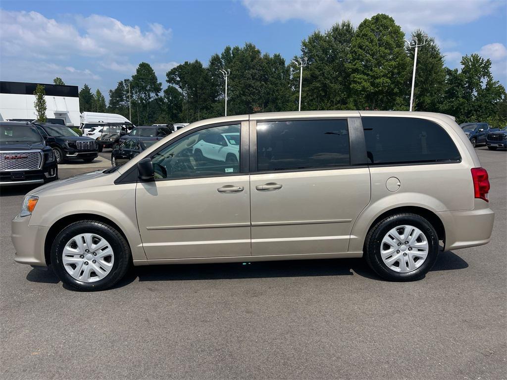 used 2016 Dodge Grand Caravan car