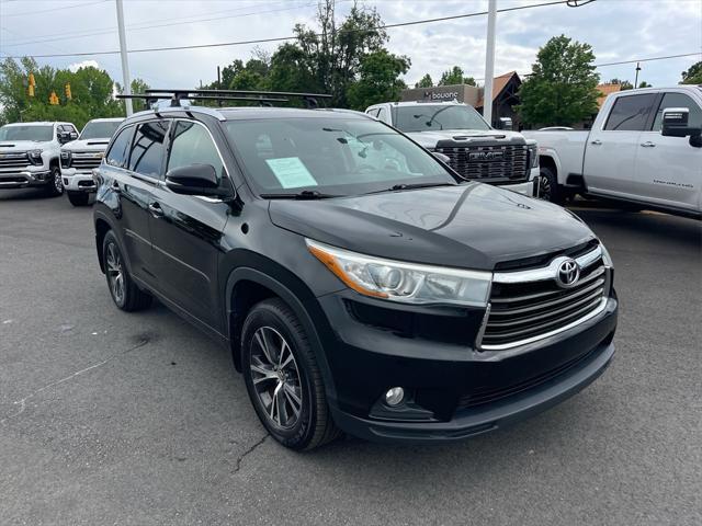 used 2016 Toyota Highlander car, priced at $20,950