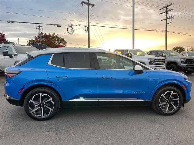 new 2025 Chevrolet Equinox car, priced at $43,790