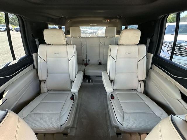 used 2022 Cadillac Escalade ESV car, priced at $76,900