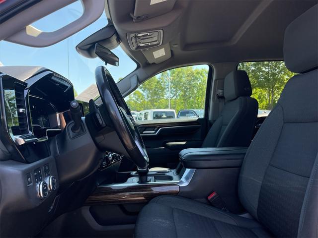 used 2023 GMC Sierra 1500 car, priced at $37,880