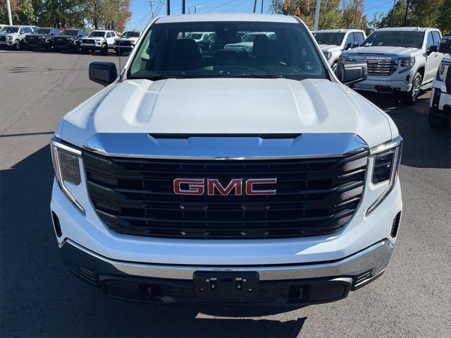 used 2023 GMC Sierra 1500 car, priced at $40,900