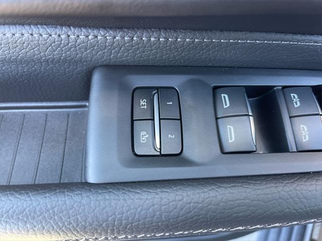 used 2024 GMC Yukon car