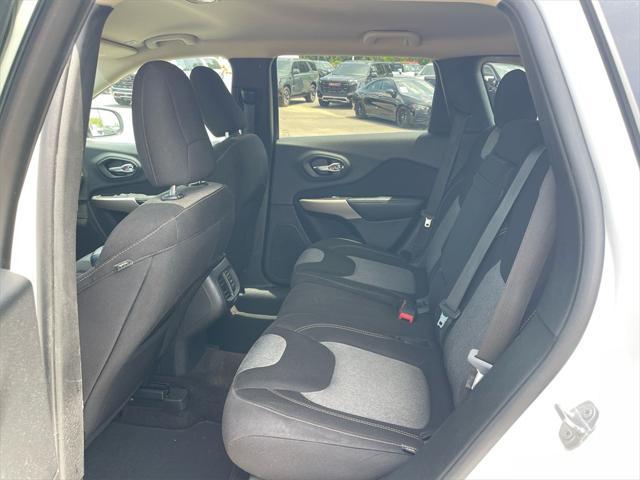 used 2018 Jeep Cherokee car, priced at $9,990