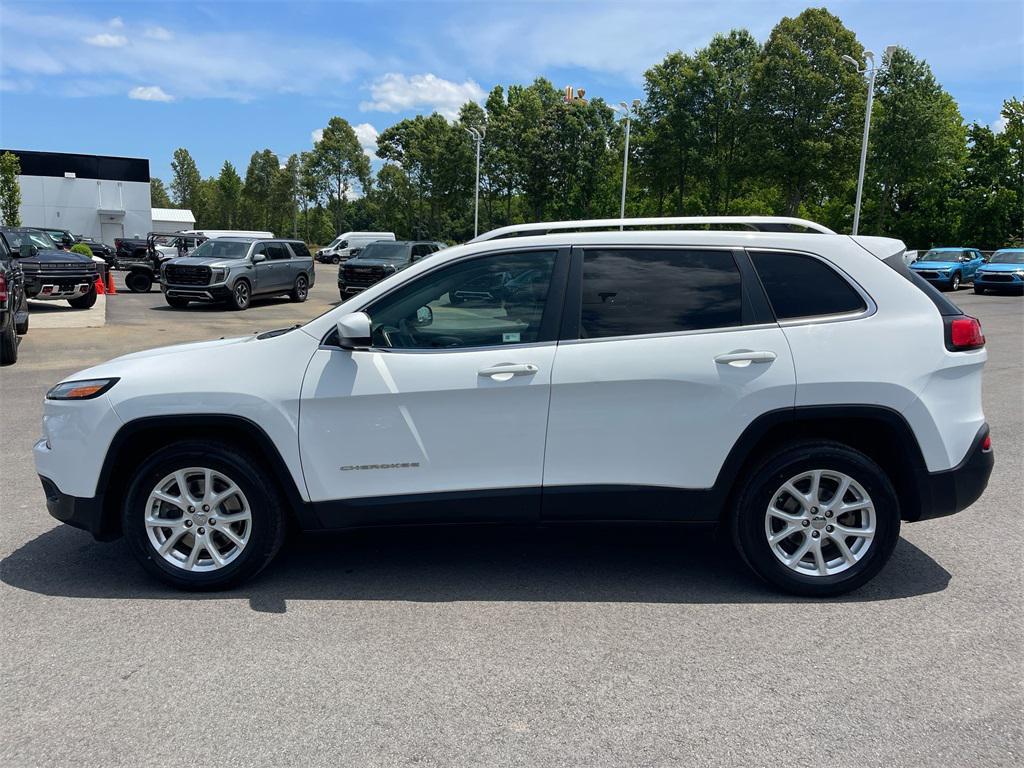 used 2018 Jeep Cherokee car, priced at $9,990