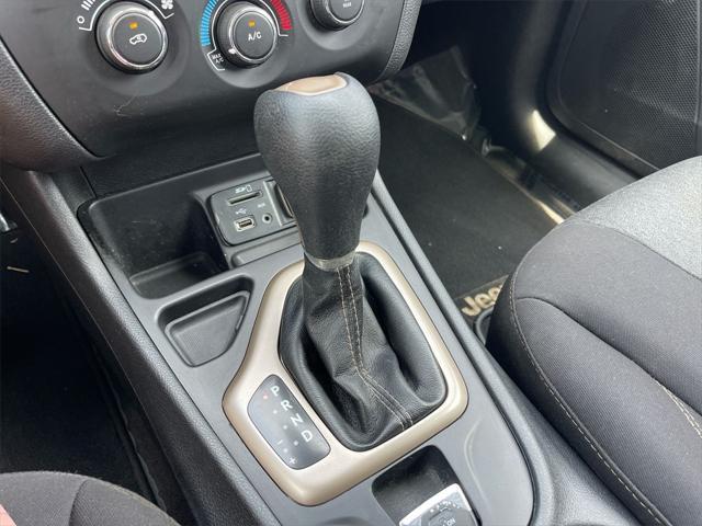 used 2018 Jeep Cherokee car, priced at $9,990