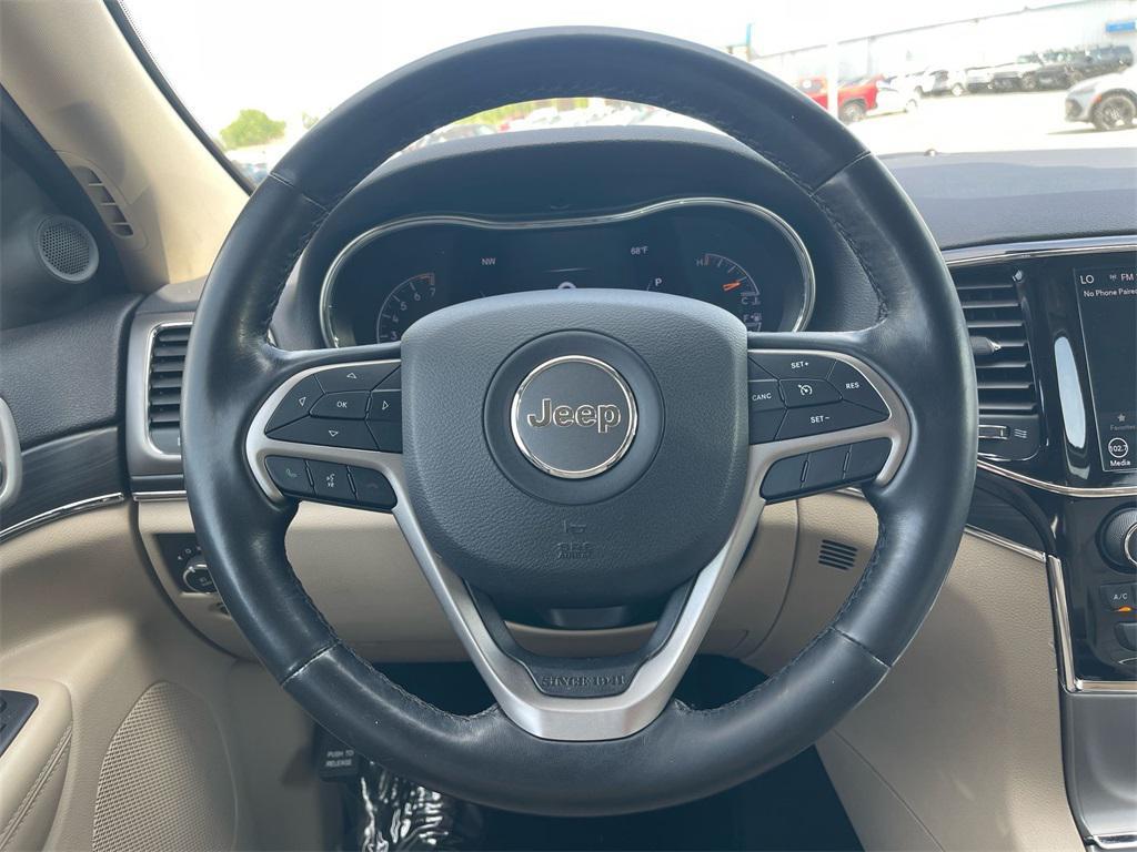 used 2020 Jeep Grand Cherokee car, priced at $17,980