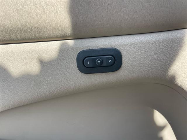 used 2020 Jeep Grand Cherokee car, priced at $19,990