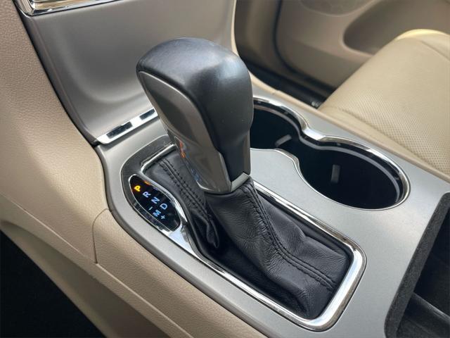 used 2020 Jeep Grand Cherokee car, priced at $19,990