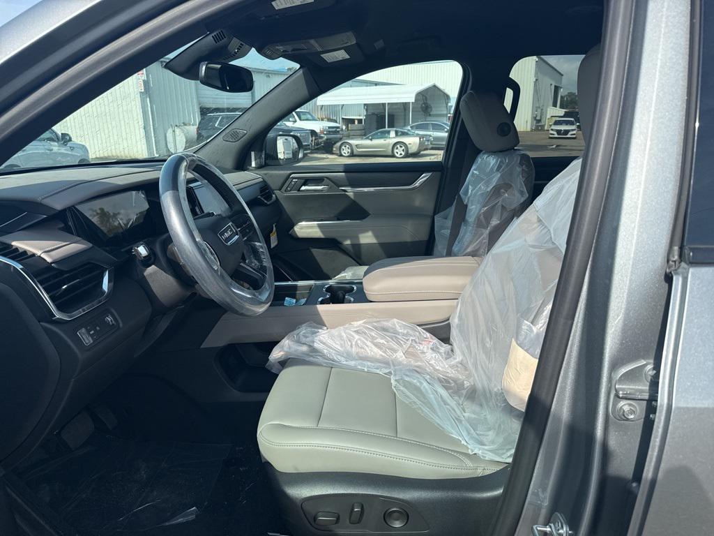 used 2025 GMC Acadia car, priced at $39,980