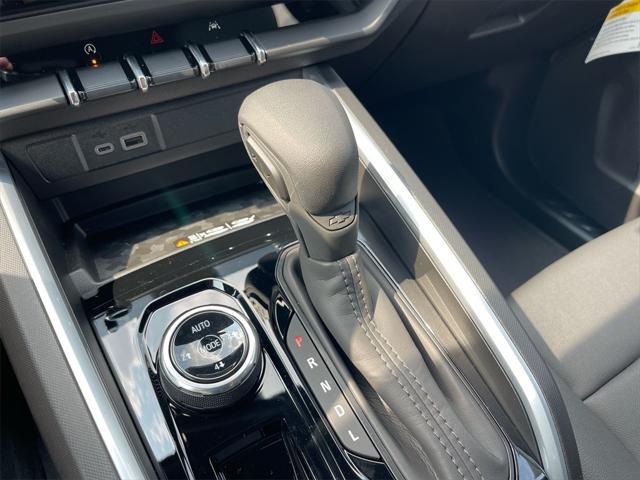 new 2025 Chevrolet Colorado car, priced at $38,295