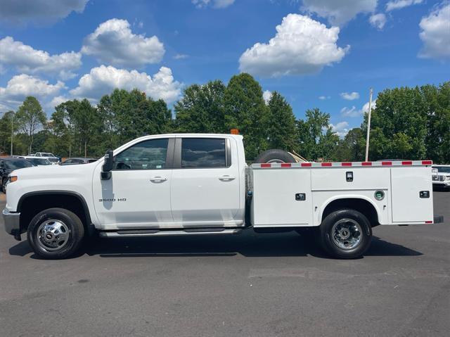 used 2023 Chevrolet Silverado 3500 car, priced at $64,900