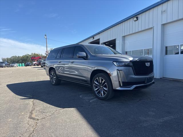 used 2022 Cadillac Escalade ESV car, priced at $78,900