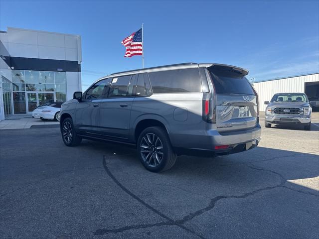 used 2022 Cadillac Escalade ESV car, priced at $78,900