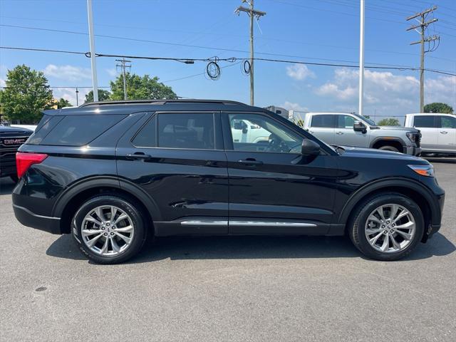 used 2022 Ford Explorer car