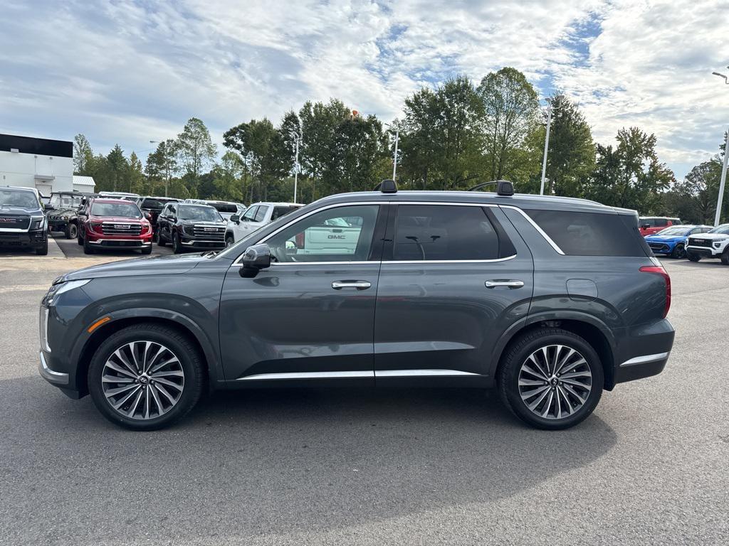 used 2023 Hyundai Palisade car, priced at $35,125