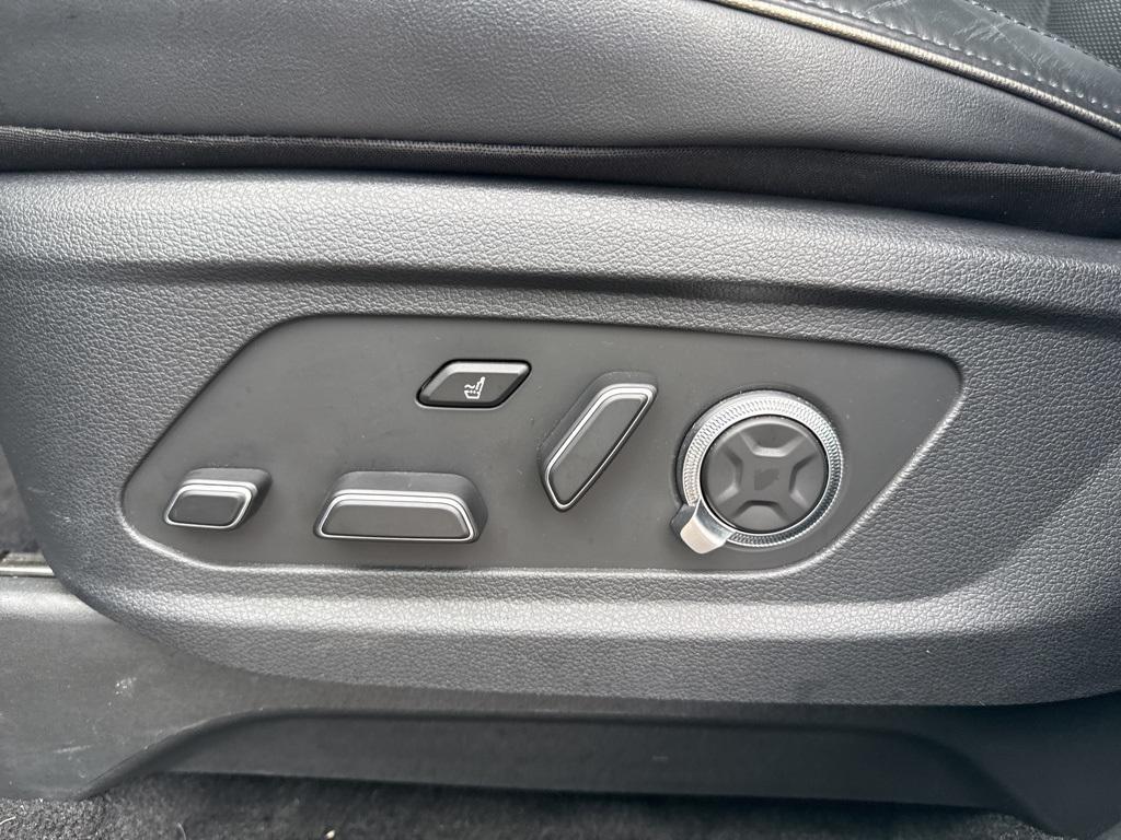 used 2023 Hyundai Palisade car, priced at $35,125