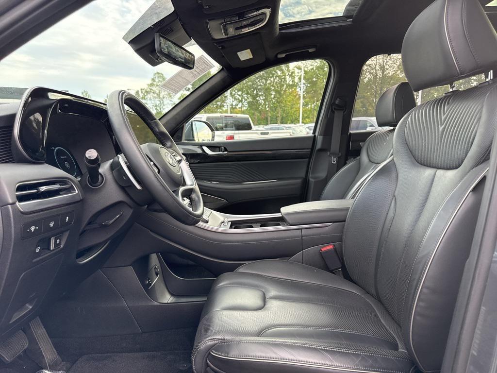 used 2023 Hyundai Palisade car, priced at $35,125
