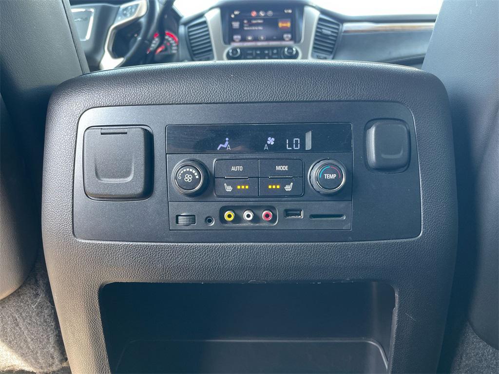 used 2015 GMC Yukon XL car, priced at $17,880