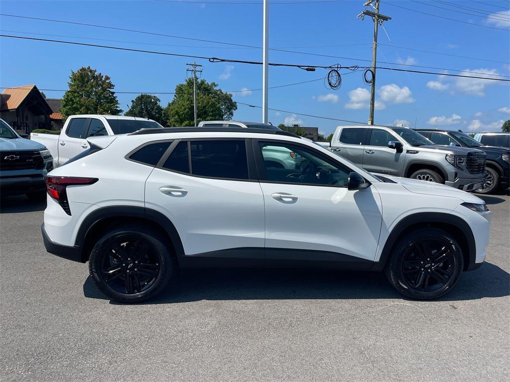 new 2025 Chevrolet Trax car, priced at $26,790