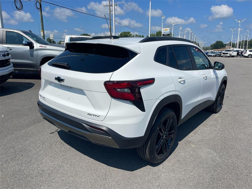 new 2025 Chevrolet Trax car, priced at $26,790
