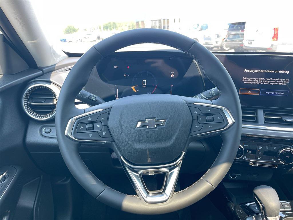 new 2025 Chevrolet Trax car, priced at $26,790