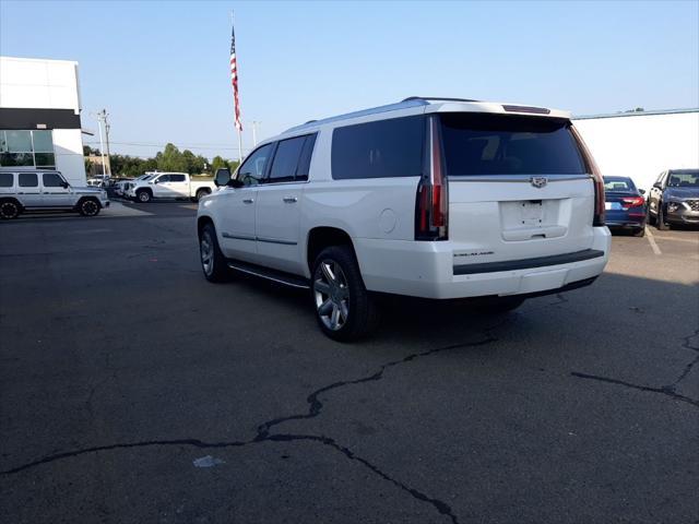 used 2020 Cadillac Escalade ESV car, priced at $43,900