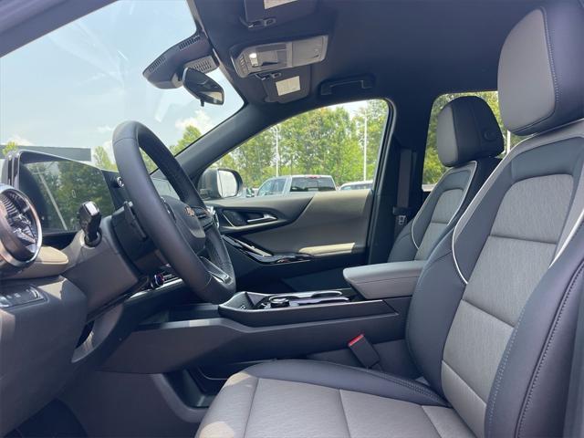new 2026 Chevrolet Equinox car, priced at $27,365