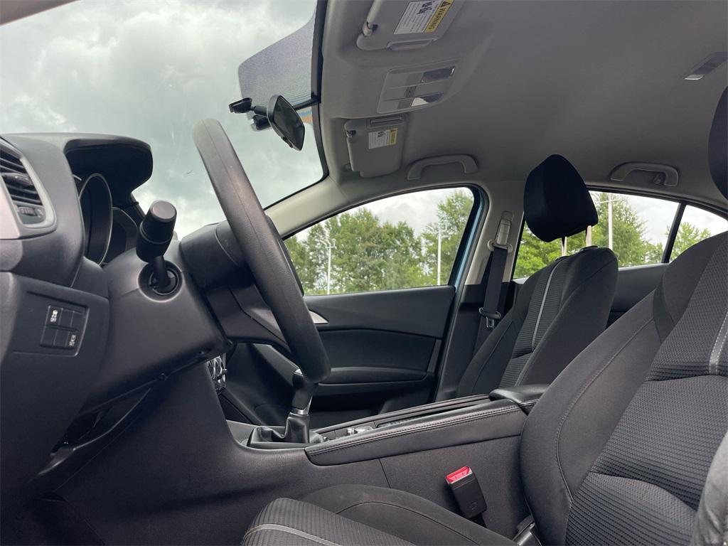 used 2017 Mazda Mazda3 car