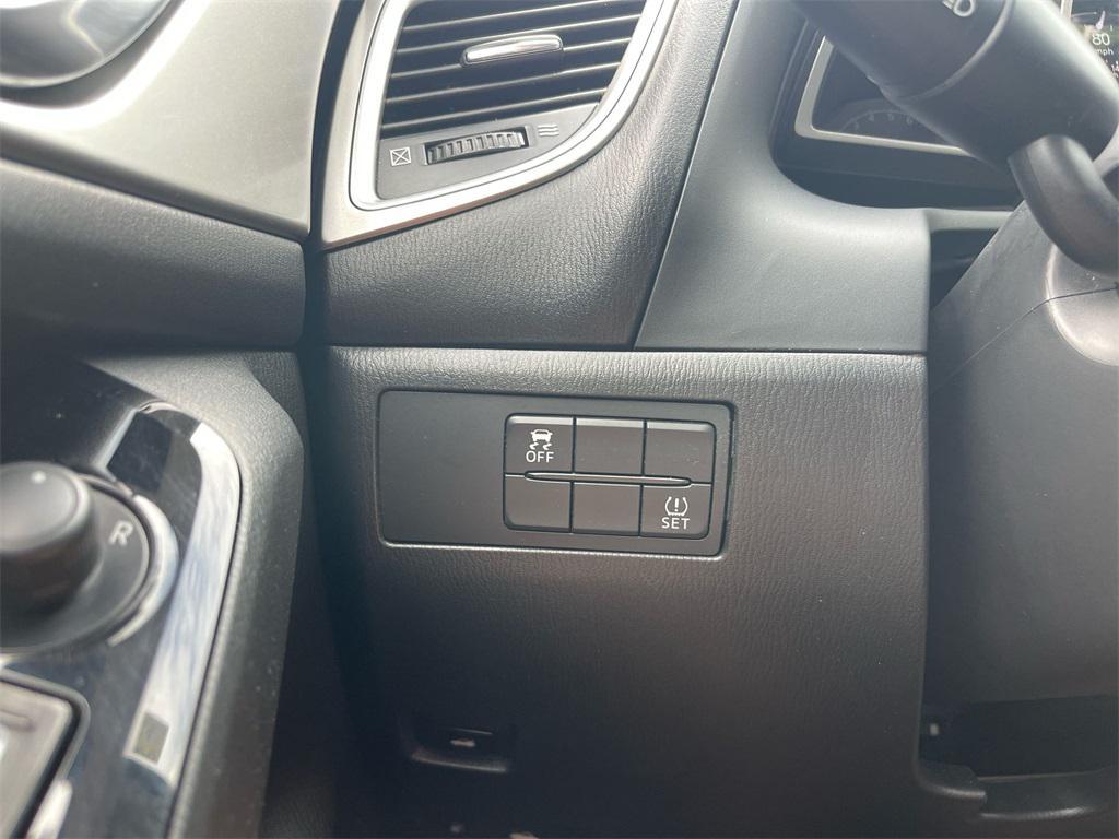 used 2017 Mazda Mazda3 car