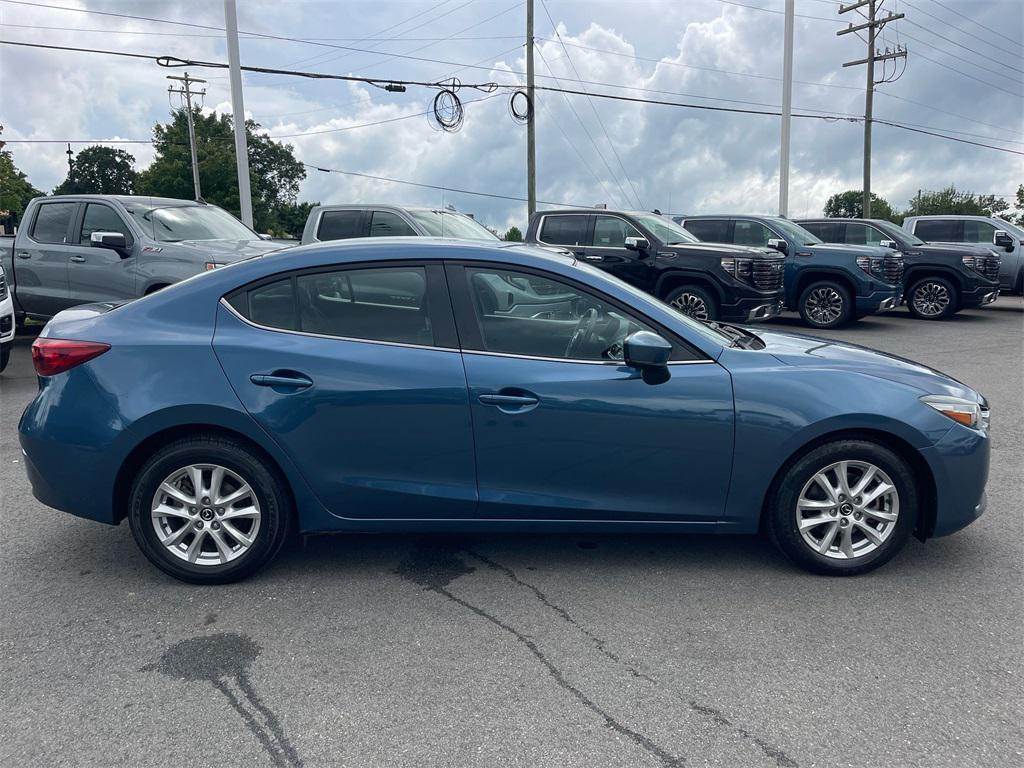 used 2017 Mazda Mazda3 car