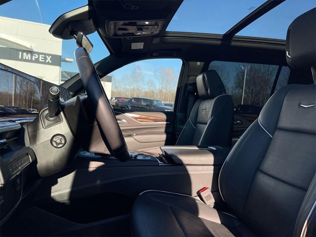 used 2023 Cadillac Escalade ESV car