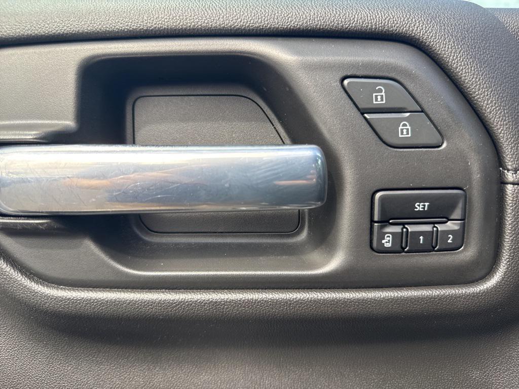 used 2020 Chevrolet Silverado 1500 car, priced at $35,380
