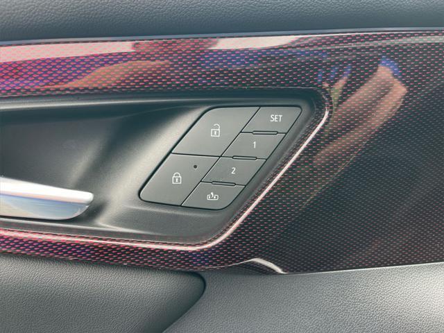 used 2024 Chevrolet Traverse car, priced at $54,450