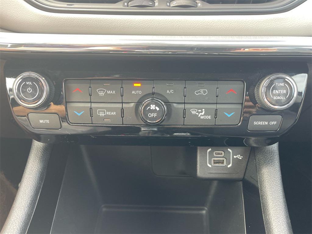 used 2022 Jeep Compass car, priced at $22,250